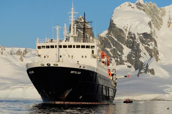 Barco Ortelius - ice class